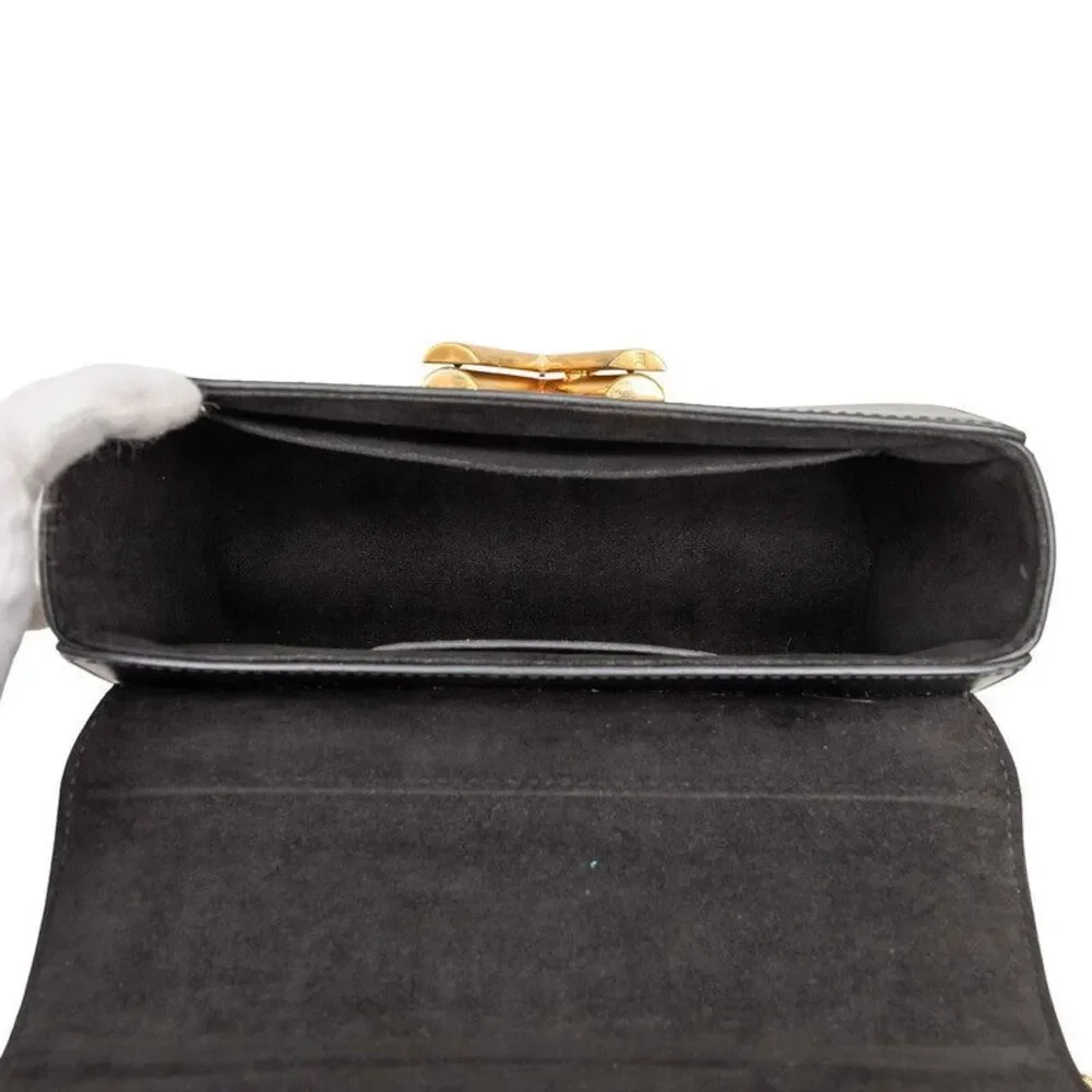 Louis Vuitton Twist MM Chain Shoulder Bag